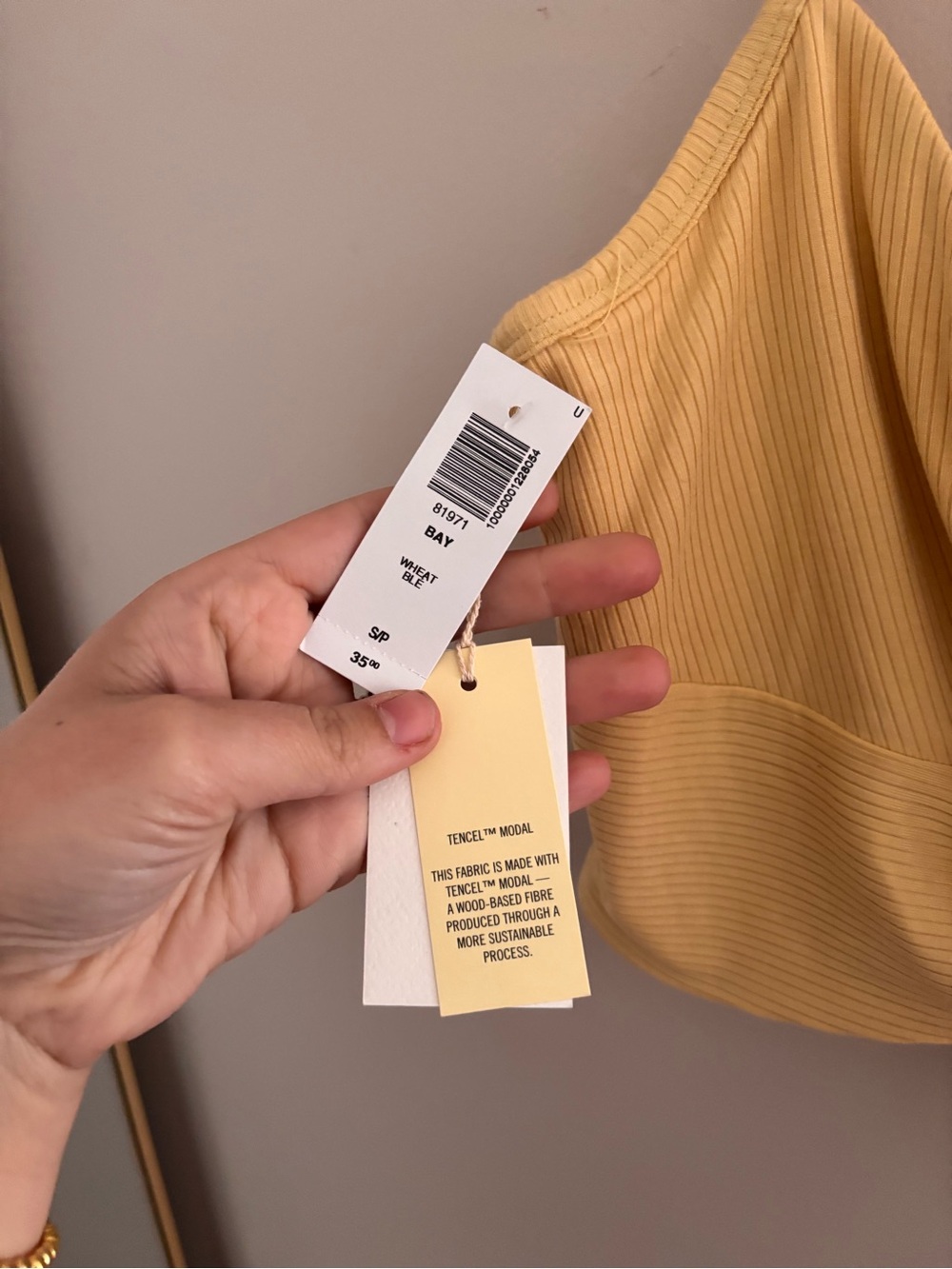 NWT | aritzia Wilfred Twist-Front Ribbed Crop Top in butter yellow - Picture 3 of 4
